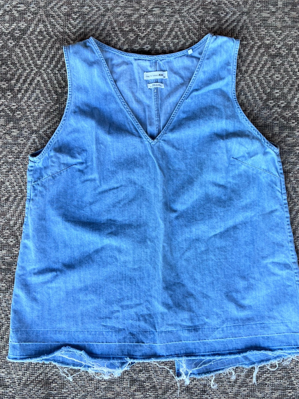 Rag & Bone Chambray Tank Top Women's M Blue V Neck Raw Hem Sleeveless Denim